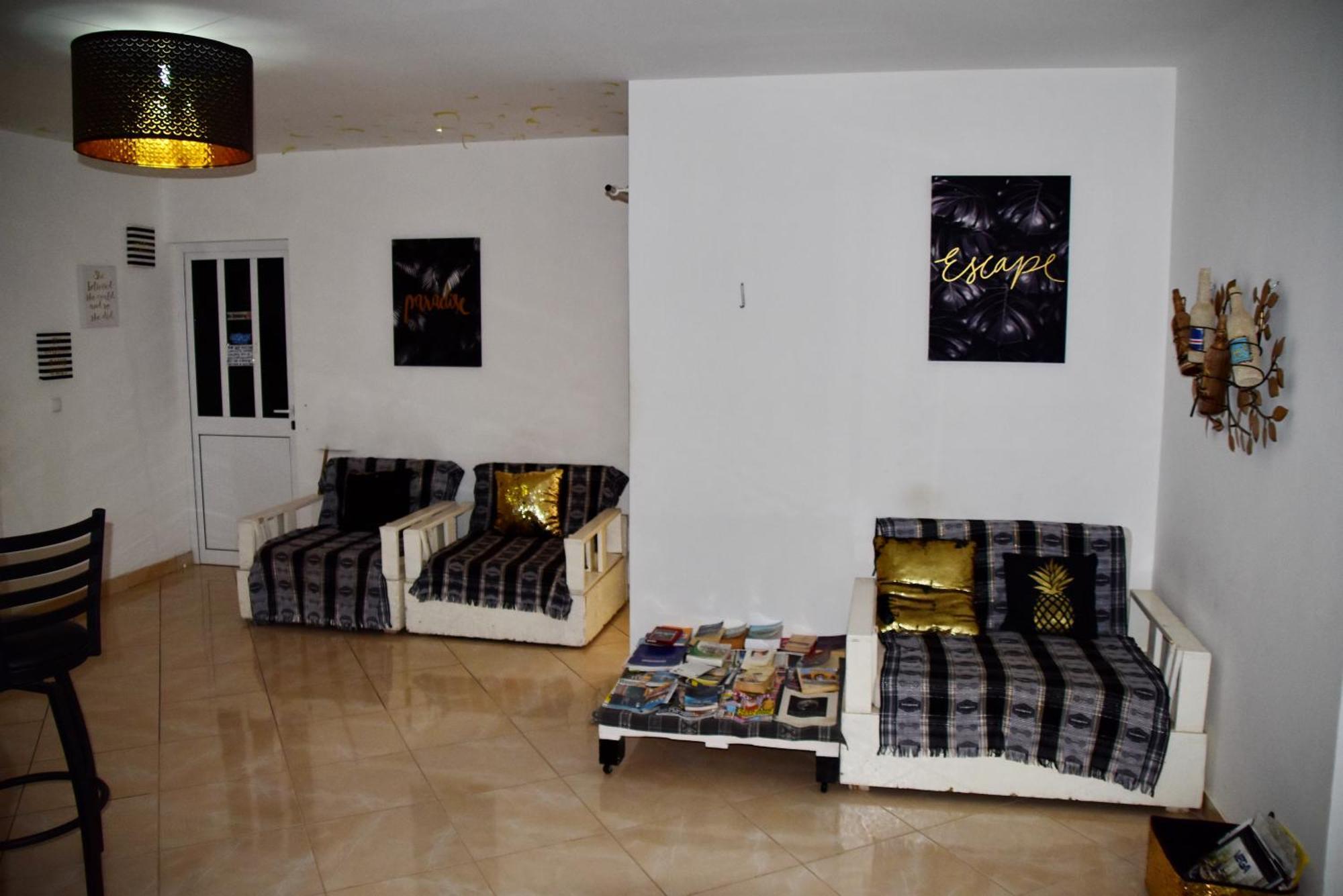 Meeting Point- Tarrafal Group Reservations Ngoại thất bức ảnh
