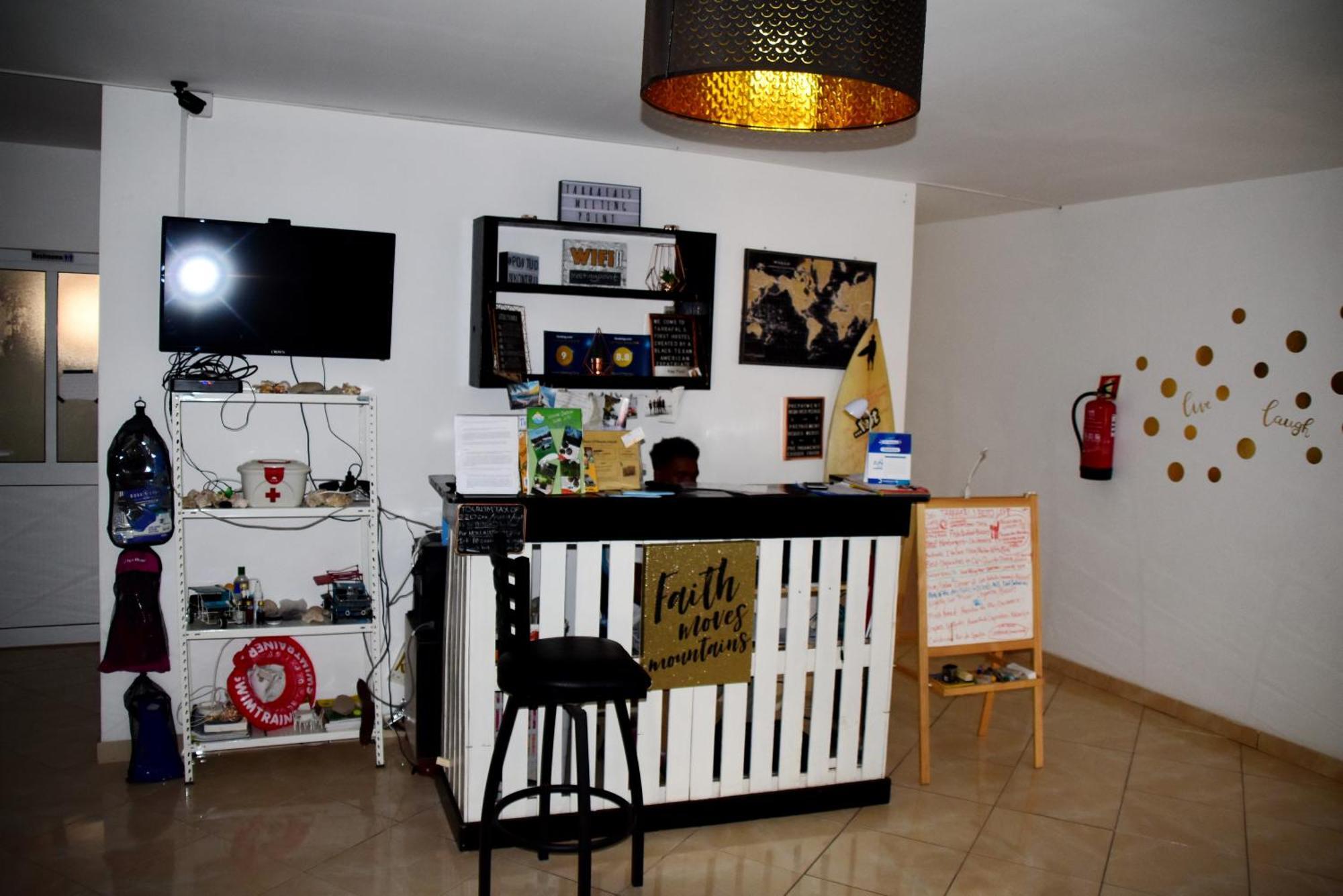 Meeting Point- Tarrafal Group Reservations Ngoại thất bức ảnh